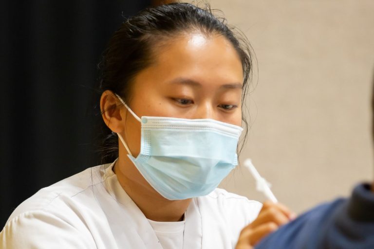 BSN student administers COVID vaccination